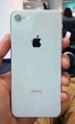 Título do anúncio: iPhone 8 64 gb prata semi novo