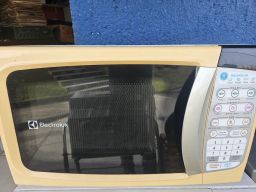 https://img.olx.com.br/thumbs256x256/92/927504401174258.jpg