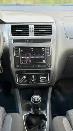 https://img.olx.com.br/thumbs256x256/92/927623901014254.jpg