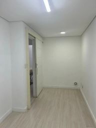 https://img.olx.com.br/thumbs256x256/92/928529151098136.jpg