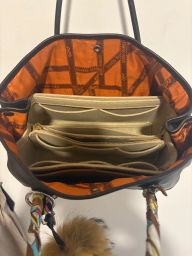 https://img.olx.com.br/thumbs256x256/92/928531163896380.jpg