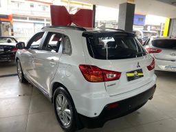 https://img.olx.com.br/thumbs256x256/92/928537747810292.jpg