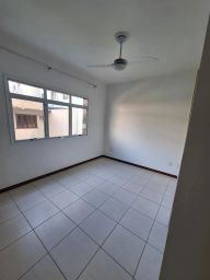 https://img.olx.com.br/thumbs256x256/92/928546641124871.jpg