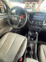 https://img.olx.com.br/thumbs256x256/92/928646787666359.jpg