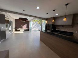 https://img.olx.com.br/thumbs256x256/92/929504646396937.jpg