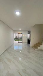 https://img.olx.com.br/thumbs256x256/92/929514762736707.jpg