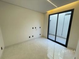 https://img.olx.com.br/thumbs256x256/92/929517401396050.jpg
