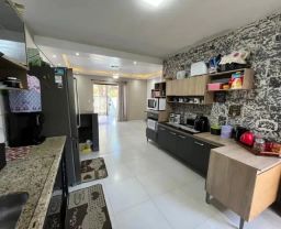 https://img.olx.com.br/thumbs256x256/92/929520376762555.jpg