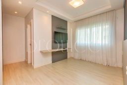 https://img.olx.com.br/thumbs256x256/92/929528168714323.jpg