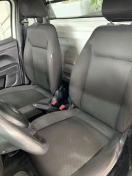 https://img.olx.com.br/thumbs256x256/92/929610078505682.jpg