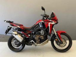 https://img.olx.com.br/thumbs256x256/93/930503276895468.jpg