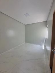 https://img.olx.com.br/thumbs256x256/93/930545169924492.jpg