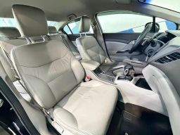https://img.olx.com.br/thumbs256x256/93/931610900442226.jpg