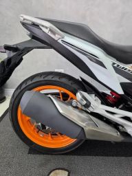 https://img.olx.com.br/thumbs256x256/93/931682211920270.jpg
