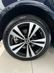 https://img.olx.com.br/thumbs256x256/93/932445571852106.jpg