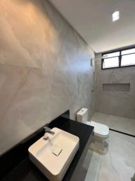 https://img.olx.com.br/thumbs256x256/93/932598529228637.jpg