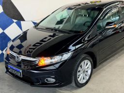 https://img.olx.com.br/thumbs256x256/93/932617787134213.jpg