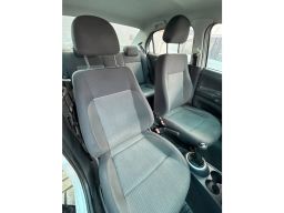 https://img.olx.com.br/thumbs256x256/93/932635183203976.jpg
