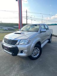 https://img.olx.com.br/thumbs256x256/93/932642563204268.jpg