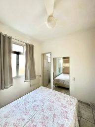 https://img.olx.com.br/thumbs256x256/93/933602798758021.jpg