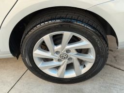 https://img.olx.com.br/thumbs256x256/93/933621209537894.jpg