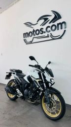 https://img.olx.com.br/thumbs256x256/93/933675298992182.jpg