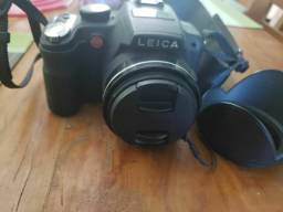 Título do anúncio: Câmera Digital Alemã Leica V-Lux 2