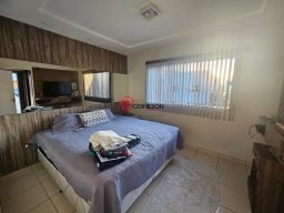 https://img.olx.com.br/thumbs256x256/93/935507270058755.jpg