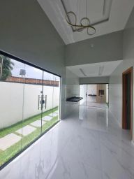 https://img.olx.com.br/thumbs256x256/93/935525049182395.jpg