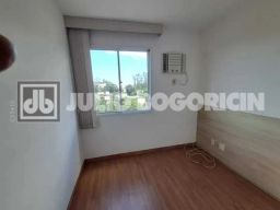 https://img.olx.com.br/thumbs256x256/93/935526049596970.jpg
