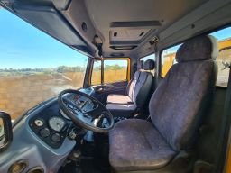 https://img.olx.com.br/thumbs256x256/93/935539402479554.jpg