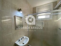 https://img.olx.com.br/thumbs256x256/93/935604782215070.jpg