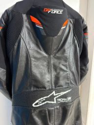 https://img.olx.com.br/thumbs256x256/93/935677925241505.jpg