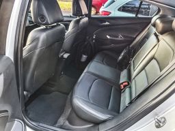 https://img.olx.com.br/thumbs256x256/93/936618686459903.jpg