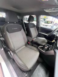 https://img.olx.com.br/thumbs256x256/93/936639936832529.jpg