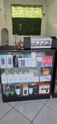 https://img.olx.com.br/thumbs256x256/93/937572044044696.jpg