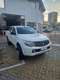 https://img.olx.com.br/thumbs256x256/93/937589397061053.jpg