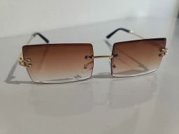 https://img.olx.com.br/thumbs256x256/93/938411306309473.jpg