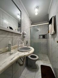https://img.olx.com.br/thumbs256x256/93/938508527255565.jpg