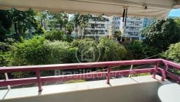 https://img.olx.com.br/thumbs256x256/93/938587767880839.jpg
