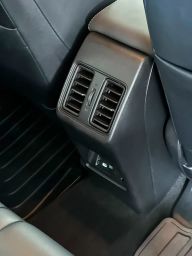 https://img.olx.com.br/thumbs256x256/93/938617295260601.jpg