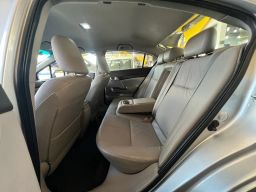 https://img.olx.com.br/thumbs256x256/93/938698309670853.jpg