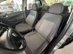 https://img.olx.com.br/thumbs256x256/93/939568640965790.jpg