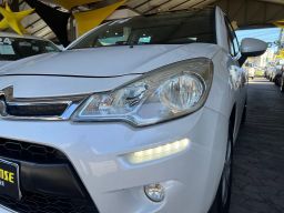 https://img.olx.com.br/thumbs256x256/93/939606660841772.jpg