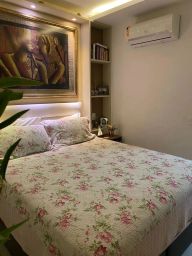 https://img.olx.com.br/thumbs256x256/94/940551409071891.jpg