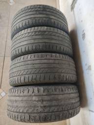 Título do anúncio:  Vende 4 pneus usados 215/50R17 $400,00