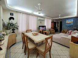 Título do anúncio: Apartamento para venda possui 112 metros quadrados com 4 quartos em Centro - Florianópolis