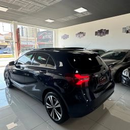 https://img.olx.com.br/thumbs256x256/94/941408212855023.jpg