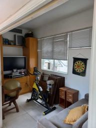 https://img.olx.com.br/thumbs256x256/94/941474702827402.jpg