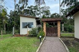 https://img.olx.com.br/thumbs256x256/94/941550645464967.jpg